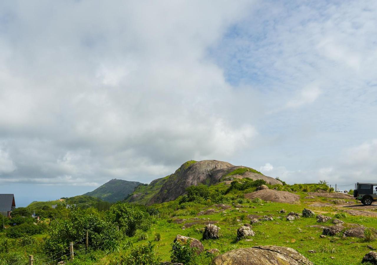 Tiyans Stone Castle Private Tea Villa Vagamon By Voye Homes Kültér fotó